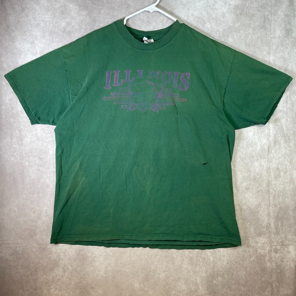 VINTAGE Illinois Shirt Adult 2XL Green Thrashed Faded Casual Graphic Tee Grunge